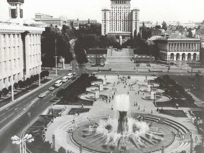 Разрушенная всупермаркете дружба Разрушенная всупермаркете дружба