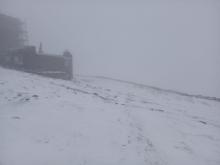 Поп Иван Черногорский в снегу 3 июня 2021