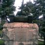 Памятник -танк Т-34-советским воинам, освобождавшим Запорожье в 1943 г.